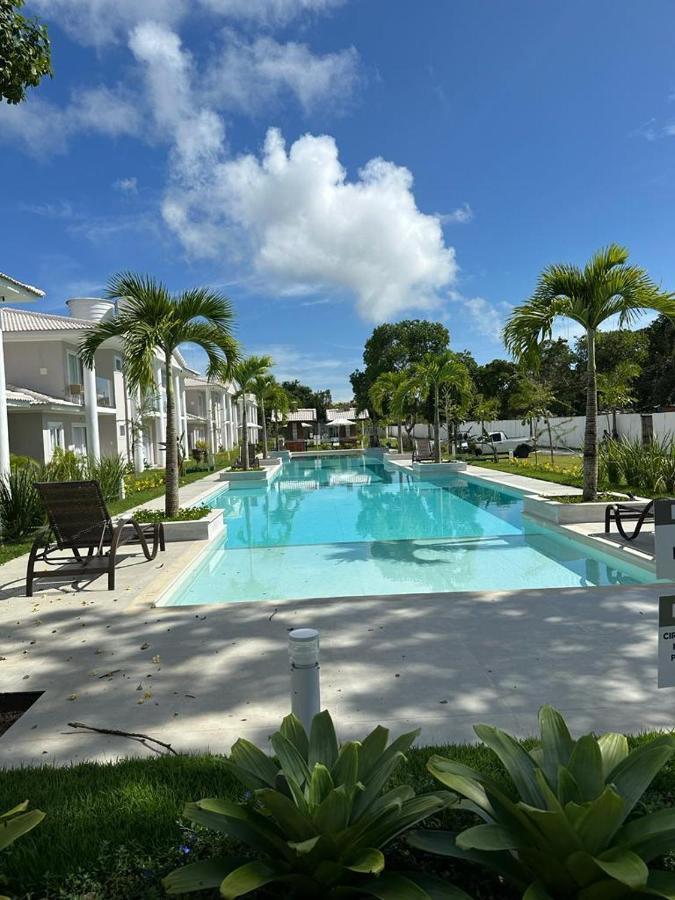 Excelente Casa De 02 Em Arraial D'ajuda-condominio Fechado * Porto Seguro